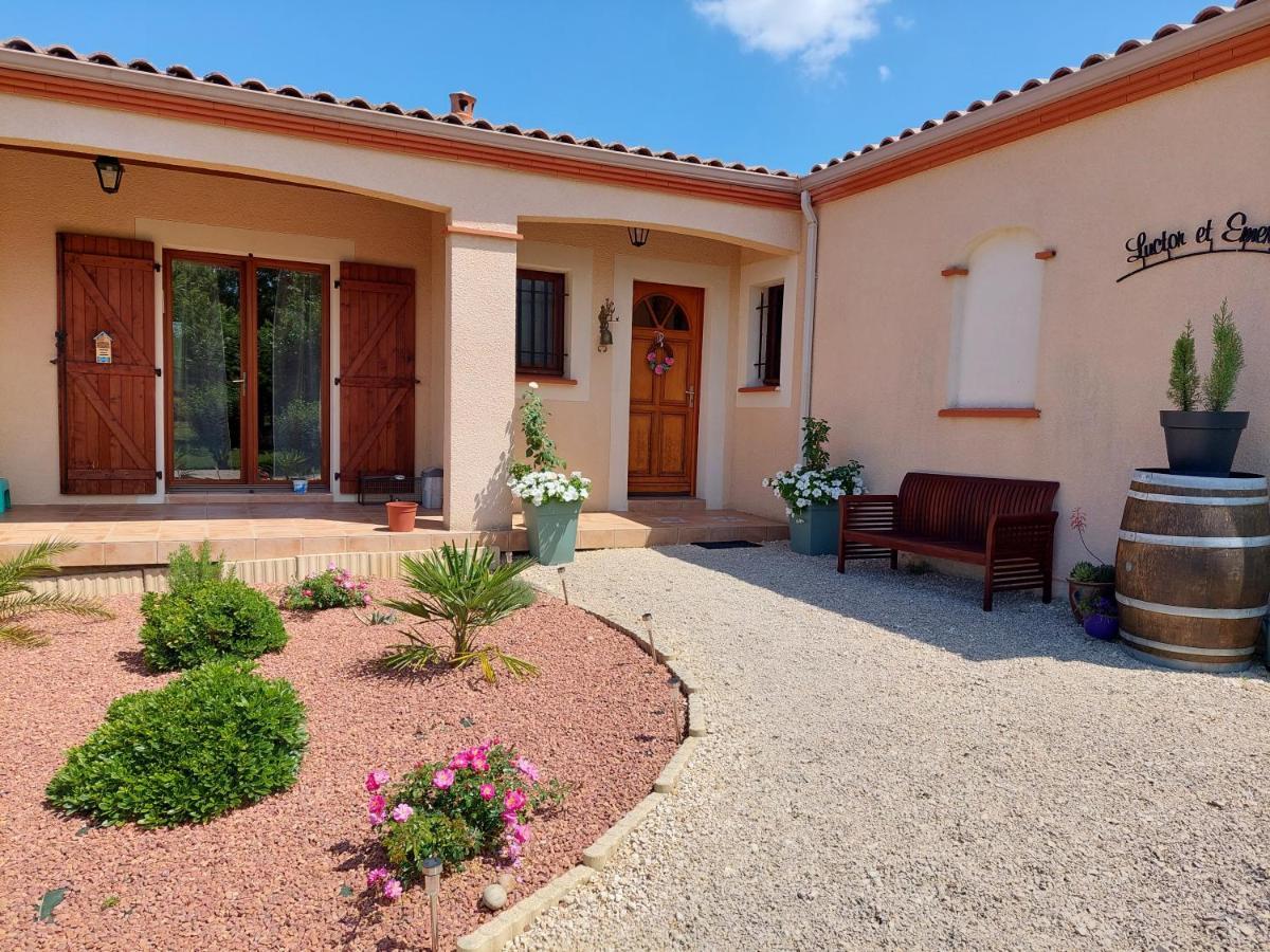 Aux Trois Muriers Villeneuve-sur-Lot Exterior photo